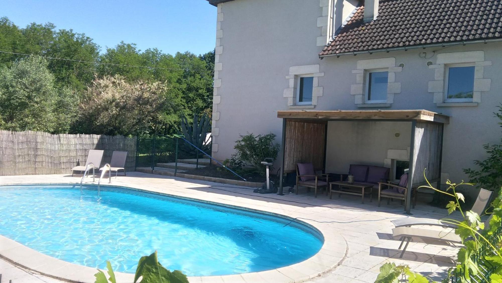 Lou Malinbouzat Villa Brignac-la-Plaine Rom bilde